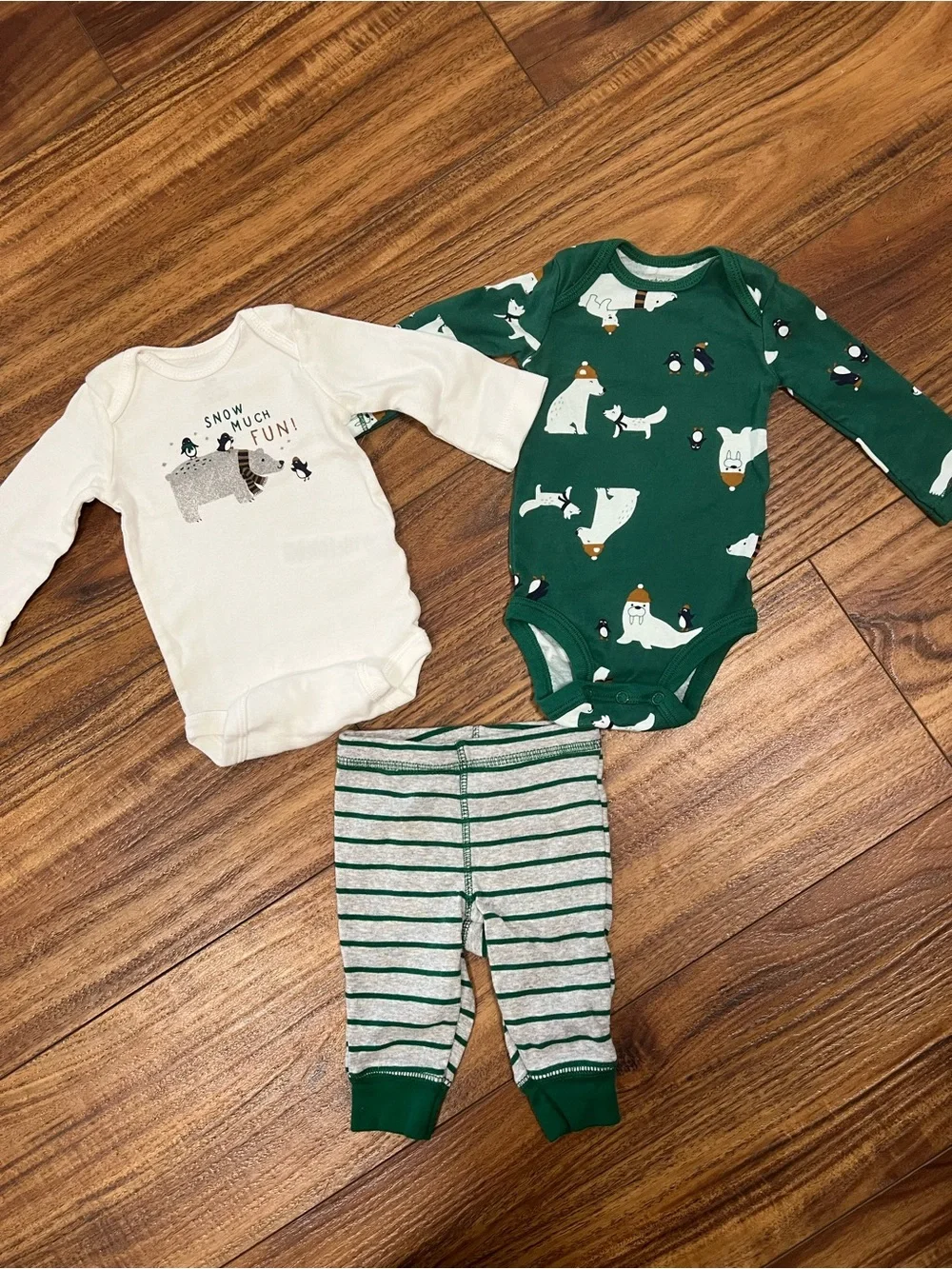 Carter’s 3M Onesie/Pant, Pjs, Outfit Bundle (5) - Winter, Green, White, Striped